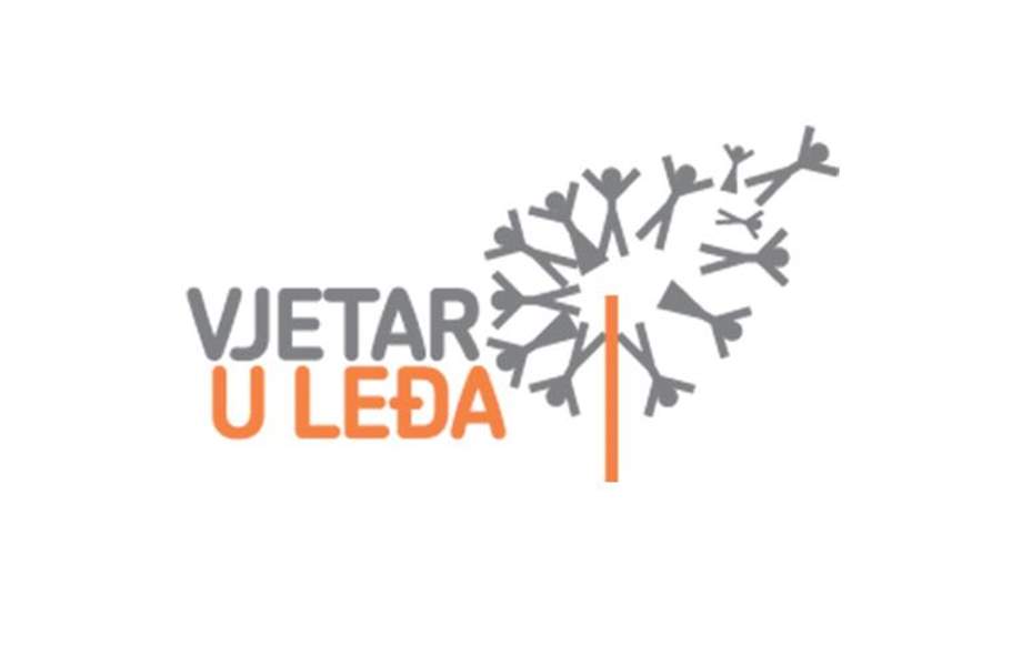 Vjetar u leđa