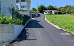 Asfaltiran lijevi odvojak Okićke ulice