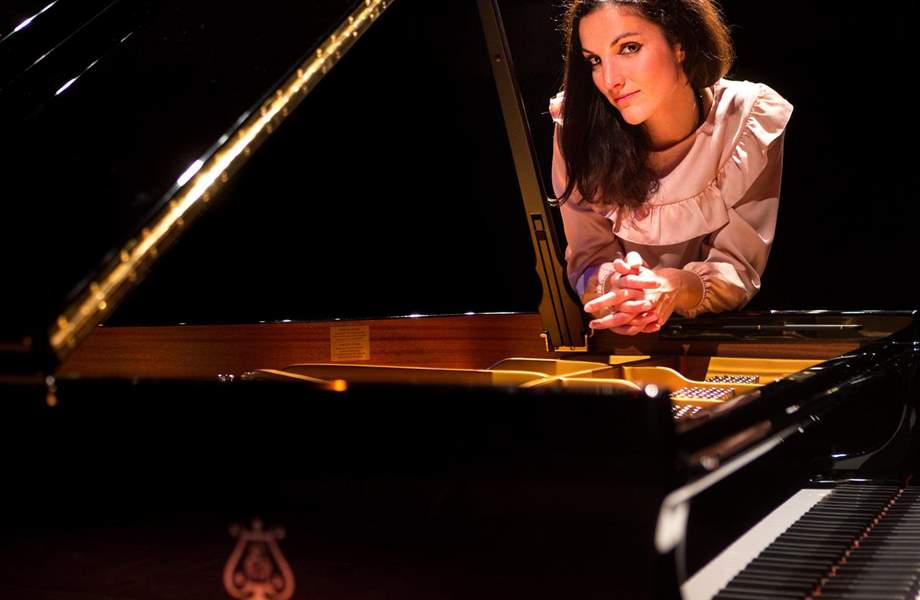 Lana Genc u Ciklusu koncerata u Galeriji Prica