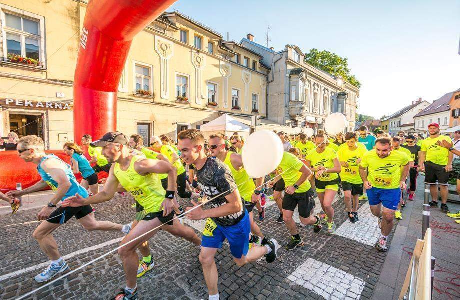 Regulacija prometa za vrijeme 58. Noćne utrke grada Samobora