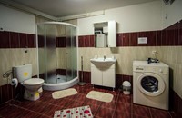 Sobe i apartman Miboti - kupaonica