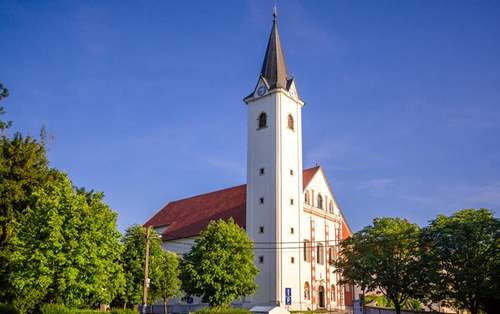 Franjevačka crkva Marijinog uznesenja i Franjevački samostan