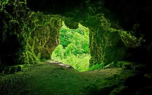 Vilinske jame (Fairies’ Caves) 