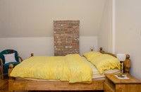 Sobe i apartman Miboti - krevet